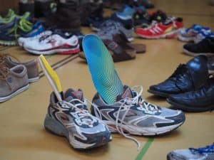 רפידות לנעליים נגד ריח הם התשובה הטובה ביותר עבורכם. אנשים רבים שבוחרים לשלב רפידות אלה מדווחים על נעליים מאווררות הרבה יותר